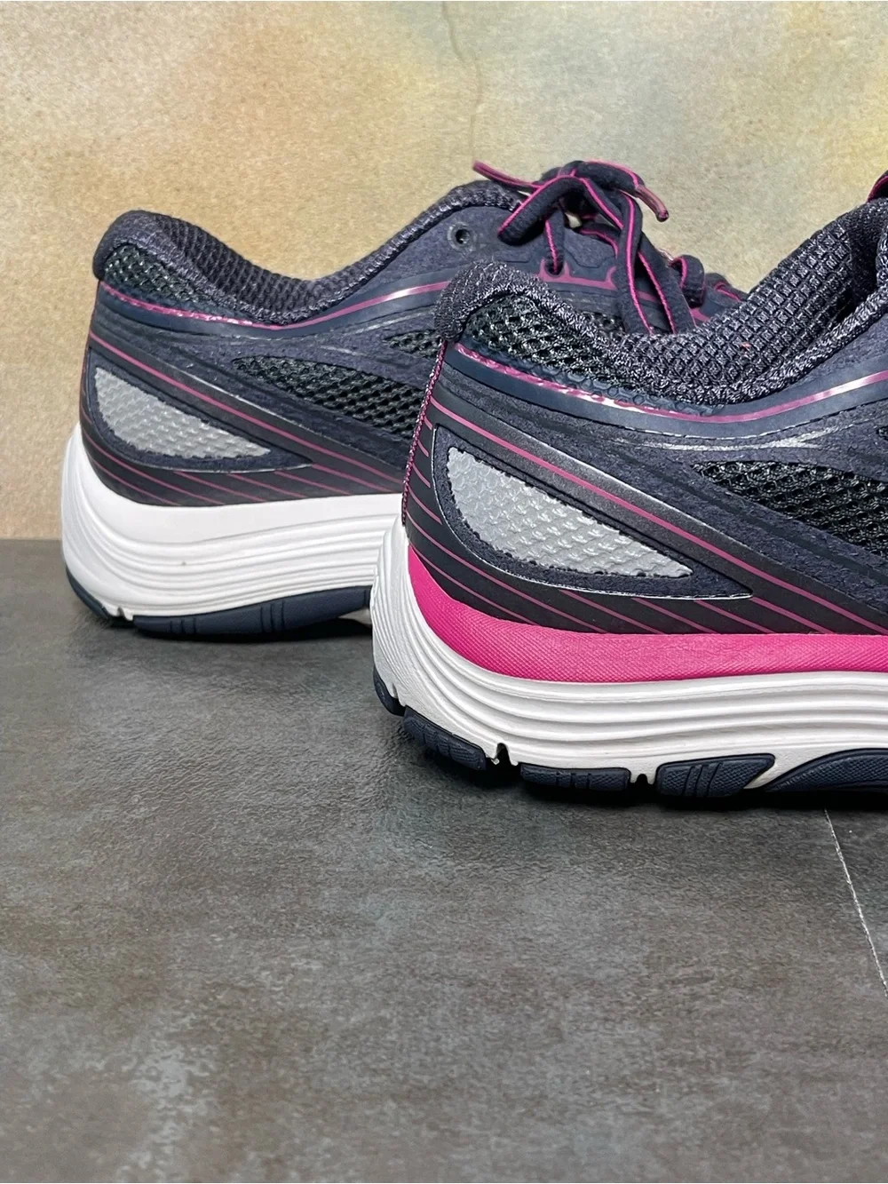 Brooks buy confidence
